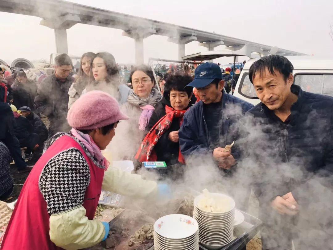 泊里村庄搬迁启动，科技引领新时代，重塑生活新篇章