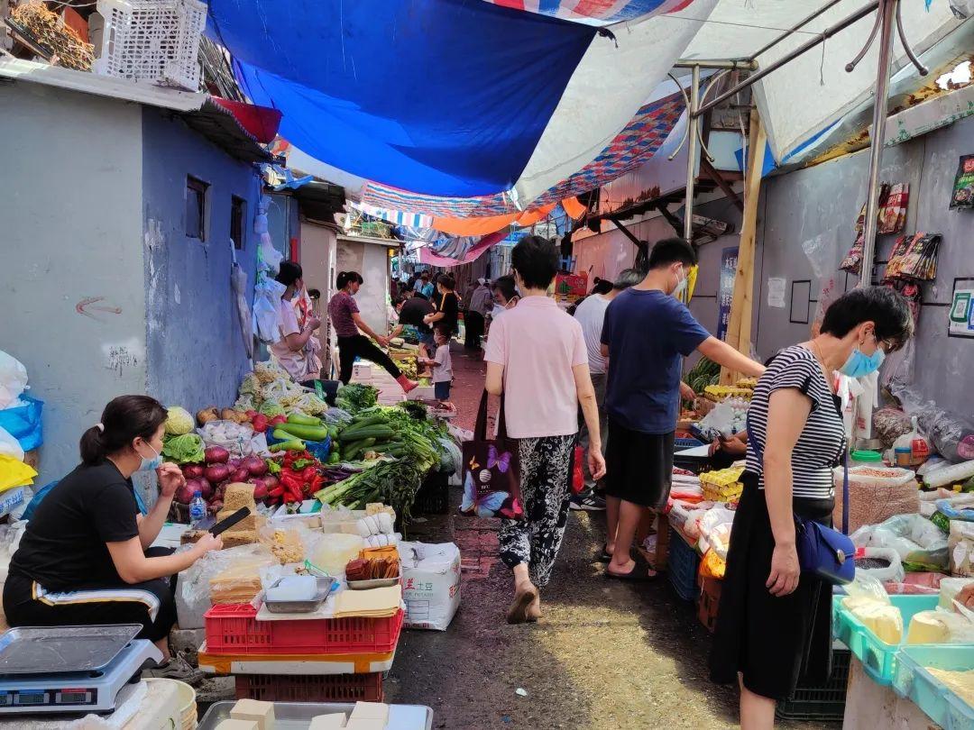 总机与直播，小巷特色小店探秘之旅