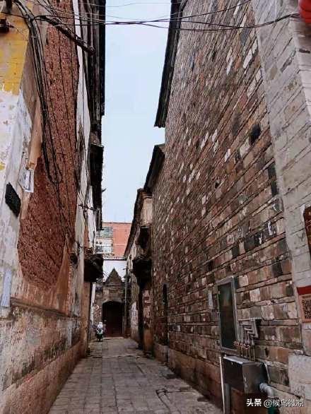 昆明城中村最新动态,巷弄深处的美食秘境探索